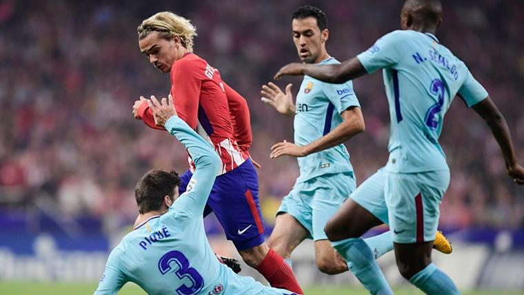 Antoine Griezmann, contra Piqué y los defensores del FC Barcelona