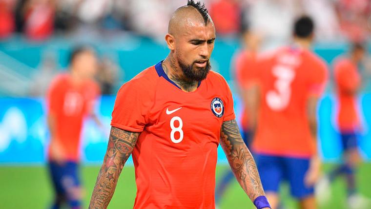 Arturo Vidal, just after a party with the selection of Chile
