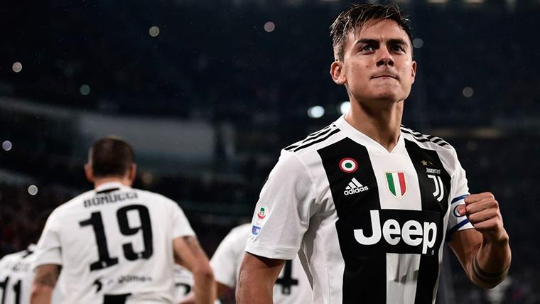 Paulo Dybala, celebrating a marked goal with the Juventus of Turín