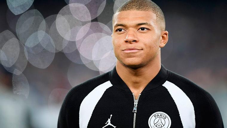Kylian Mbappé, before a party of Champions League with the PSG