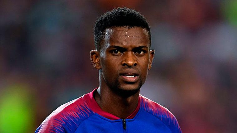 Nelson Semedo, in front of a proof of fire