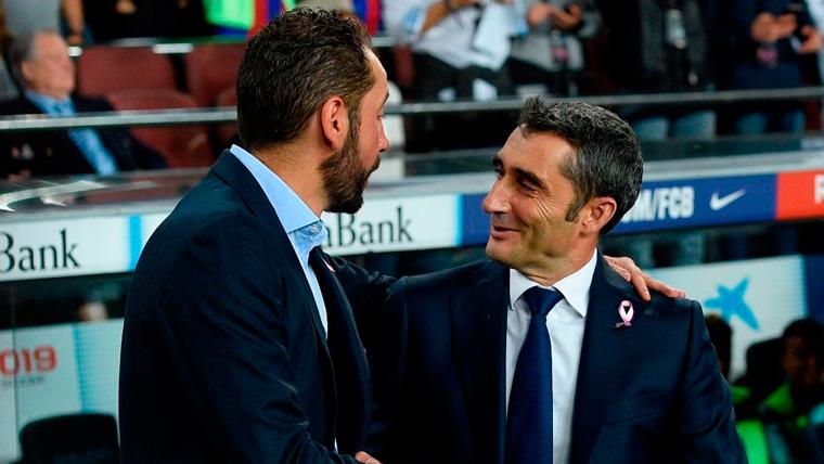 Pablo Machín and Ernesto Valverde before a FC Barcelona-Seville
