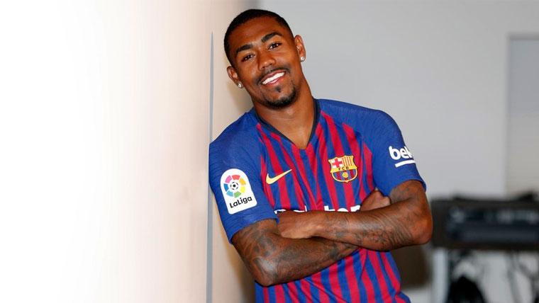 Malcom in his presentation with the FC Barcelona