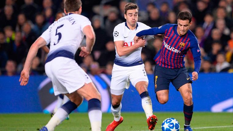 Harry Winks presiona to Philippe Coutinho in the Camp Nou