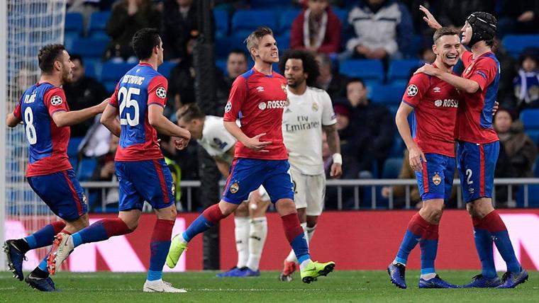 The CSKA Moscow, celebrating one of the two goals in the Bernabéu