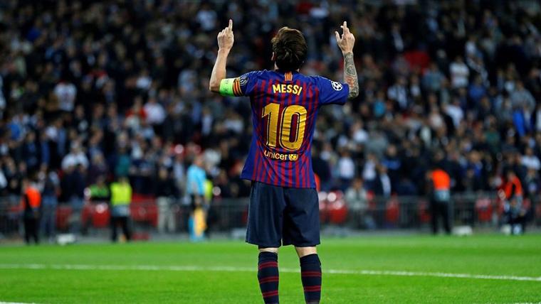 Leo Messi, celebrating a marked goal against the Tottenham in Champions