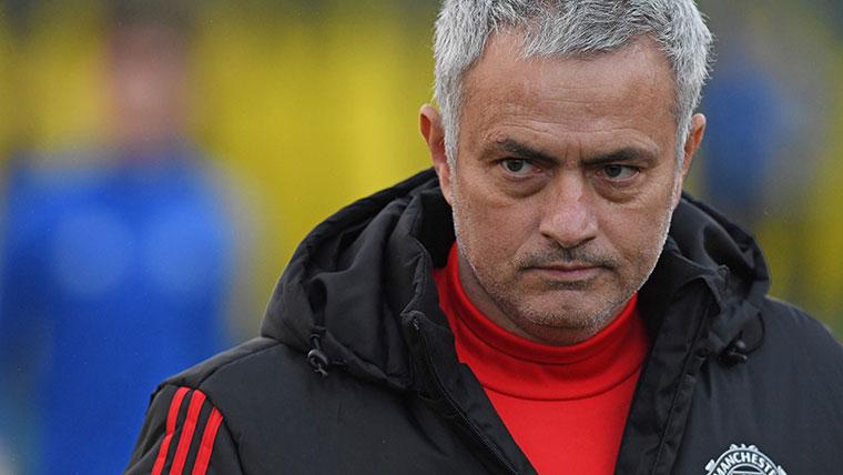 Mourinho, cesado en el United