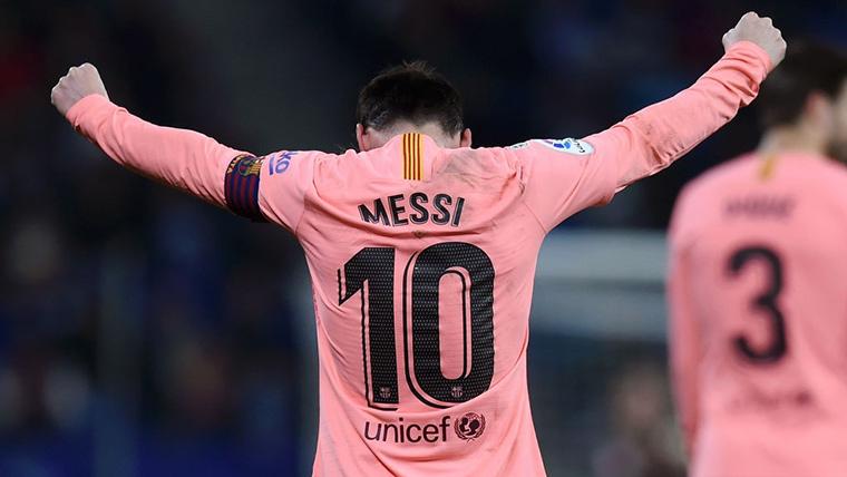 Leo Messi, celebrating a marked goal with the FC Barcelona