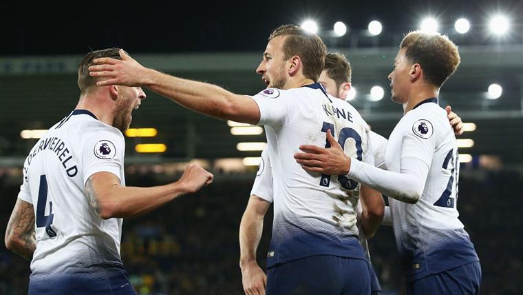 Harry Kane, celebrating a marked goal with the Tottenham