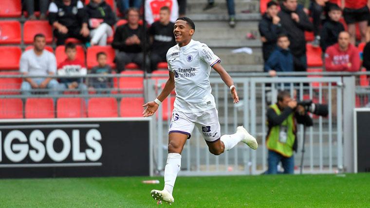 Jean Clair Todibo interests to the Barcelona