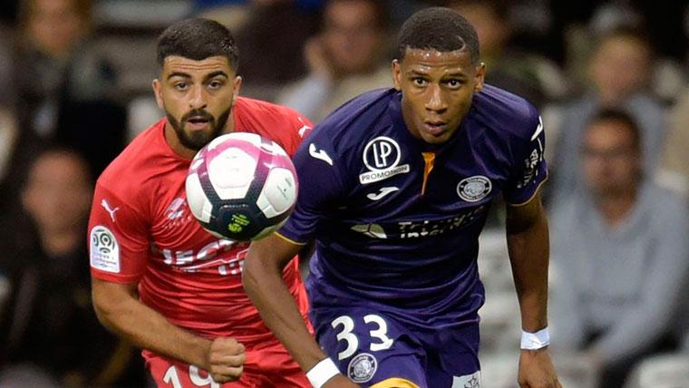 Todibo Doubts of if will have opportunities in the FC Barcelona