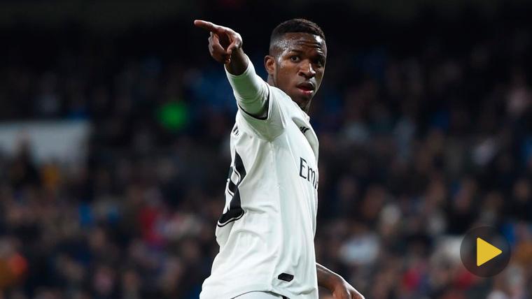 Vinicius Jr In a party of the Real Madrid