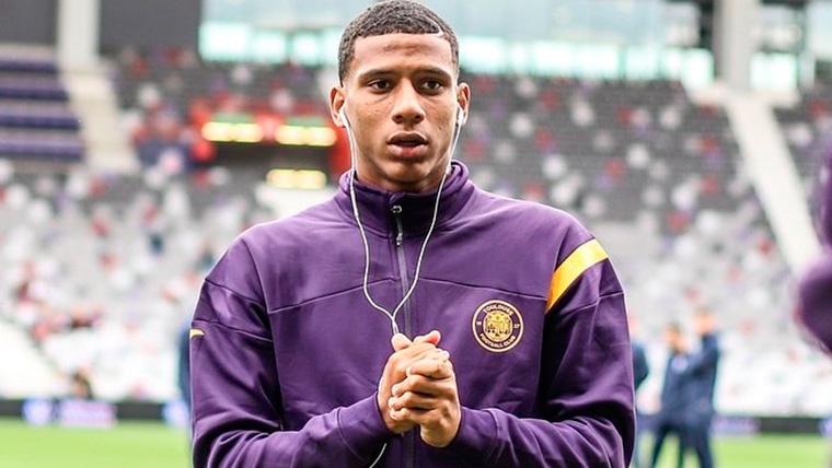 Jean-Clair Todibo, before a party with the Toulouse