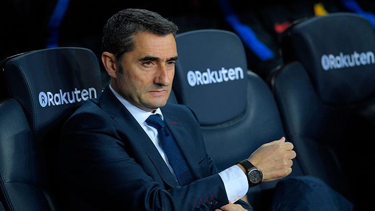 Ernesto Valverde, en el banquillo del Barça