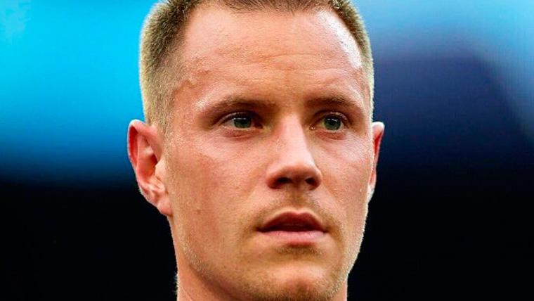 Marc-André Ter Stegen in a party with the FC Barcelona