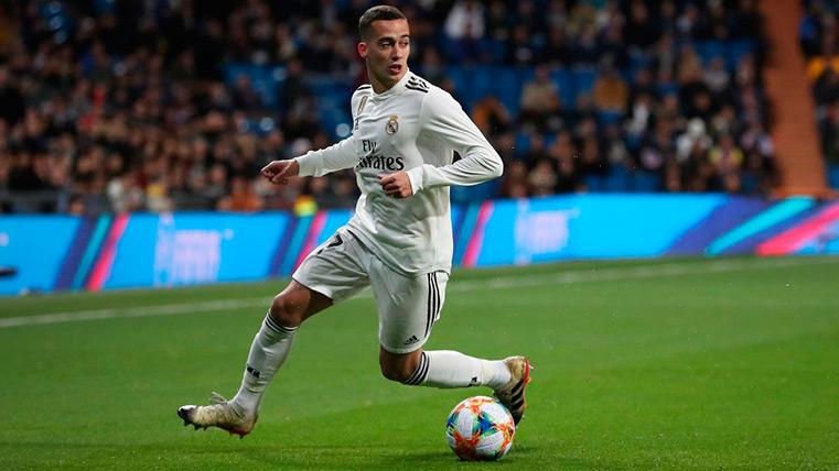 Lucas Vázquez disputa un encuentro con el Madrid esta temporada