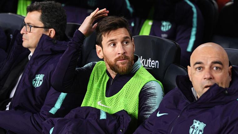 Leo Messi, en el banquillo ante el Real Madrid