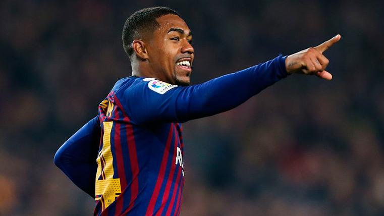 Malcom celebrates his goal in front of the Real Madrid in Glass