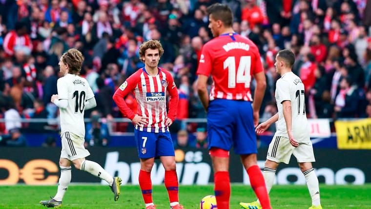 Los jugadores del Real Madrid y el Atlético en el derbi del Wanda Metropolitano
