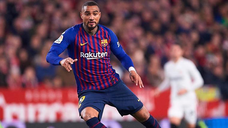 Kevin-Prince Boateng in his debut against the Seville