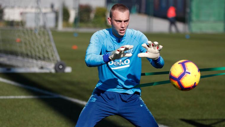 Jasper Cillessen en un entrenamiento del FC Barcelona | FCB