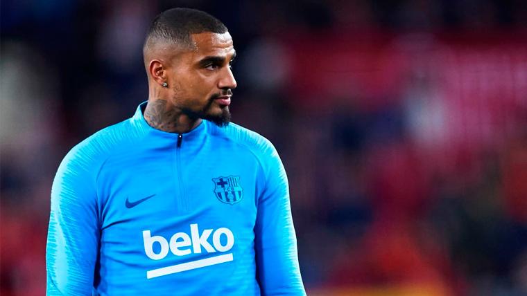Kevin-Prince Boateng in a party of the FC Barcelona