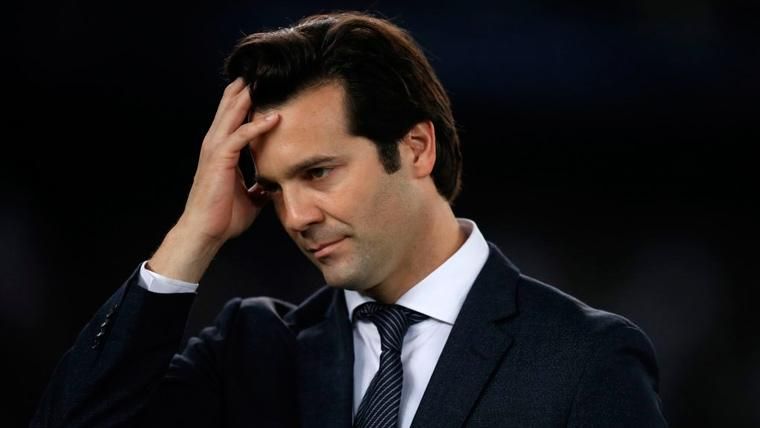 Santiago Solari in a party of the Real Madrid