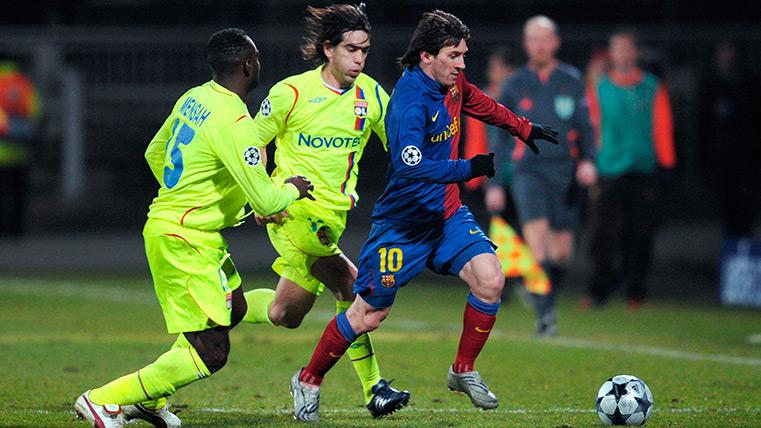 Messi in a party against the Lyon