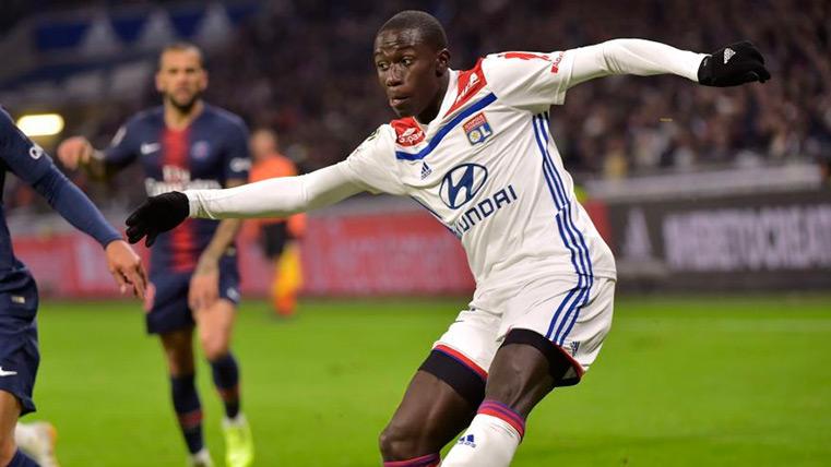 Mendy In the party against the PSG