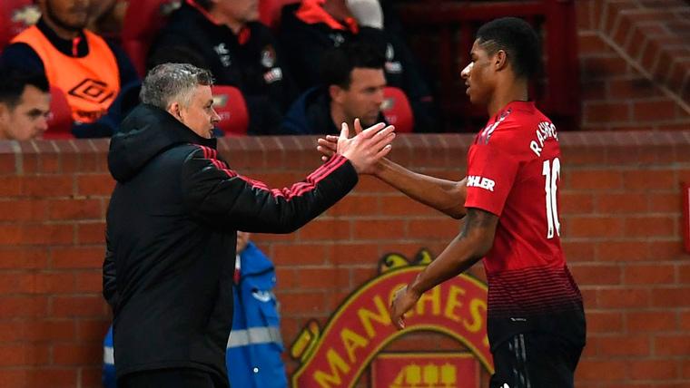 Marcus Rashford and Ole Gunnar Solskjaer in a party of the Manchester United