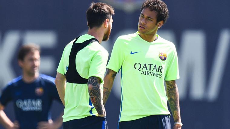 Neymar Jr y Leo Messi, durante un entreno con el FC Barcelona