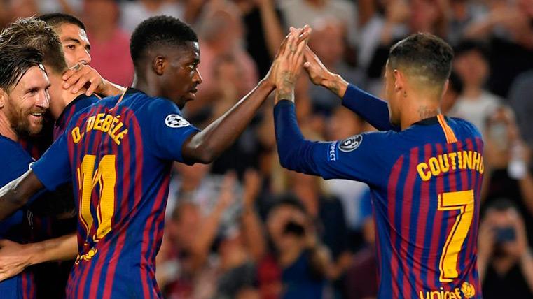 Dembélé And Coutinho celebrate a goal in a meeting