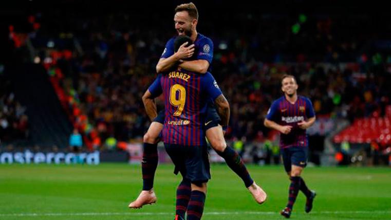 Ivan Rakitic, celebrating a marked goal with the FC Barcelona