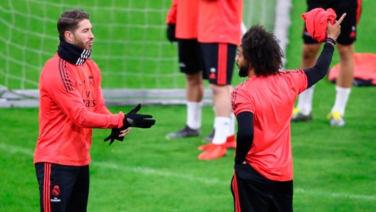 Sergio Bouquets and Marcelo in a training of the Real Madrid