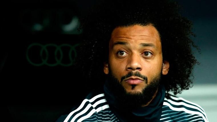 Marcelo in the bench of the Real Madrid