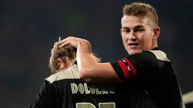 Matthijs Of Ligt celebrates a goal with the Ajax