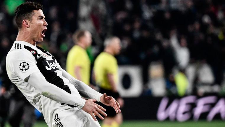 Cristiano Ronaldo celebrates one of his goals of inappropriate way