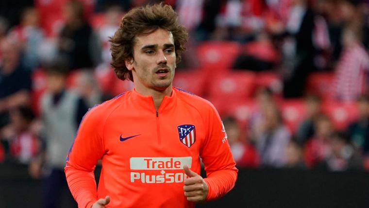 Antoine Griezmann in the warming of a party of the Athletic of Madrid