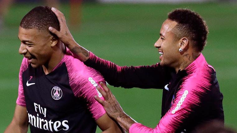Neymar And Mbappé in a training with the PSG