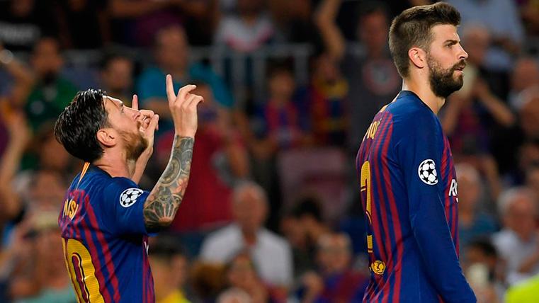Messi y Gerard Piqué en un partido con el Barcelona