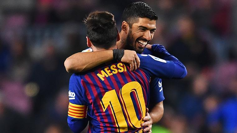 Leo Messi y Luis Suárez, celebrando sendos goles al Atlético