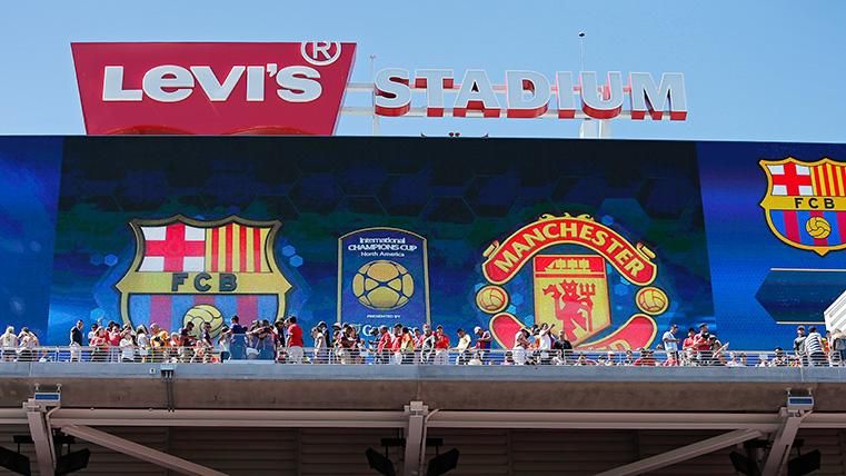 Imagen de los aficionados en un Barcelona-United de pretemporada