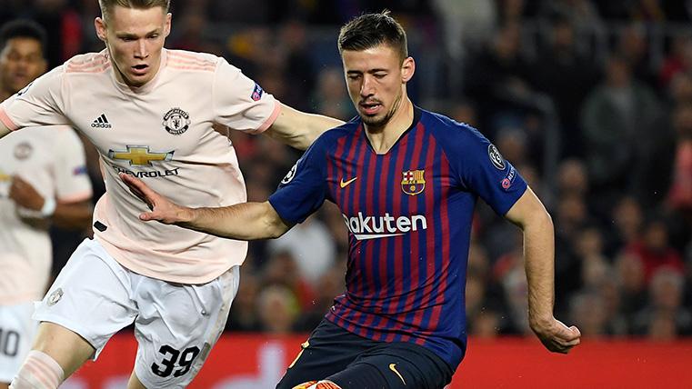 Lenglet Conflict by a balloon with McTominay