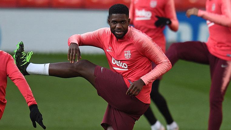 Umtiti In a training with the FC Barcelona