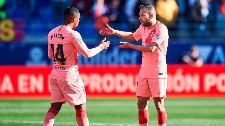 Malcom y Jordi Alba en un partido del FC Barcelona