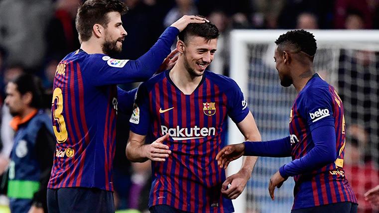 Gerard Piqué, Lenglet y Semedo, celebrando un gol del FC Barcelona