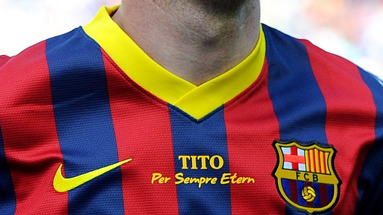 Camiseta del FC Barcelona en homenaje a TIto Vilanova