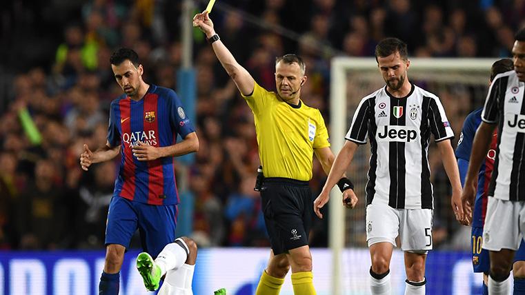 Kuipers en el partido entre el Barcelona y la Juventus de 2017