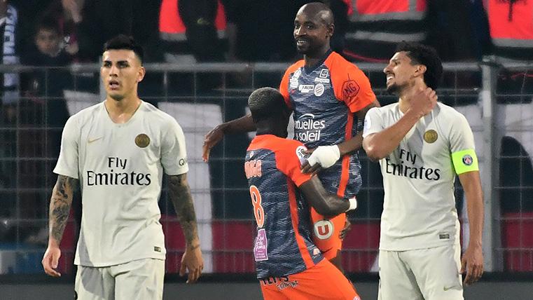 Los jugadores del Montpellier celebran un gol
