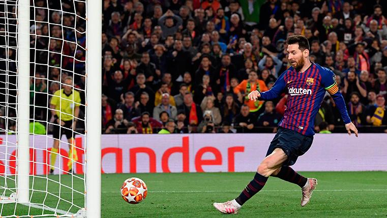 Leo Messi, marcando el segundo gol del FC Barcelona al Liverpool
